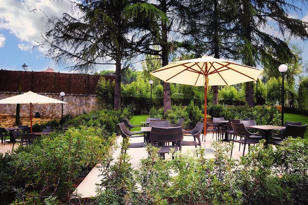 Dehesa Real Hotel Мадрид Екстериор снимка